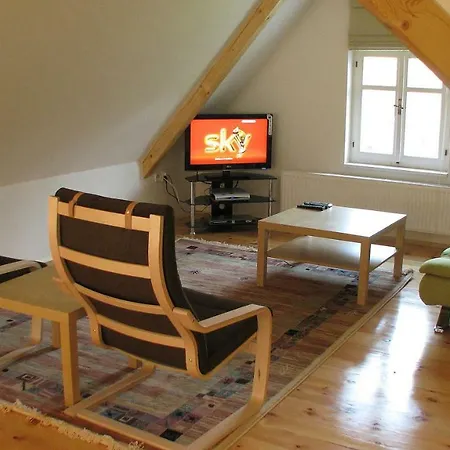 Station House Loft Obratan