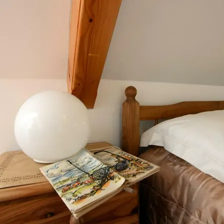 Station House Loft Apartmán Obratan